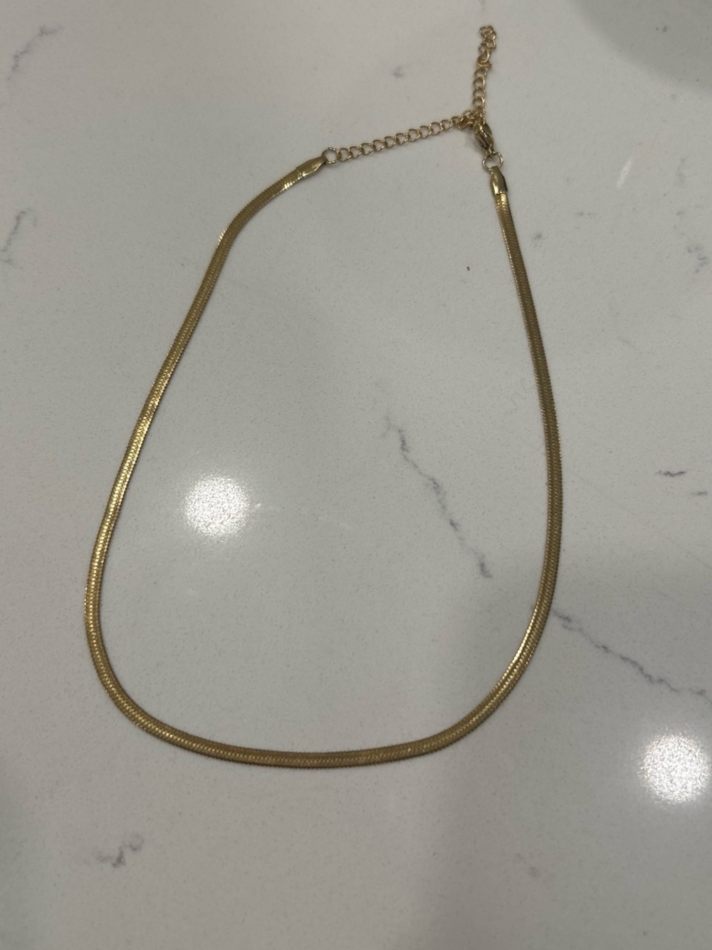 Elegant Gold Herringbone Choker Necklace - Picture 2 of 4